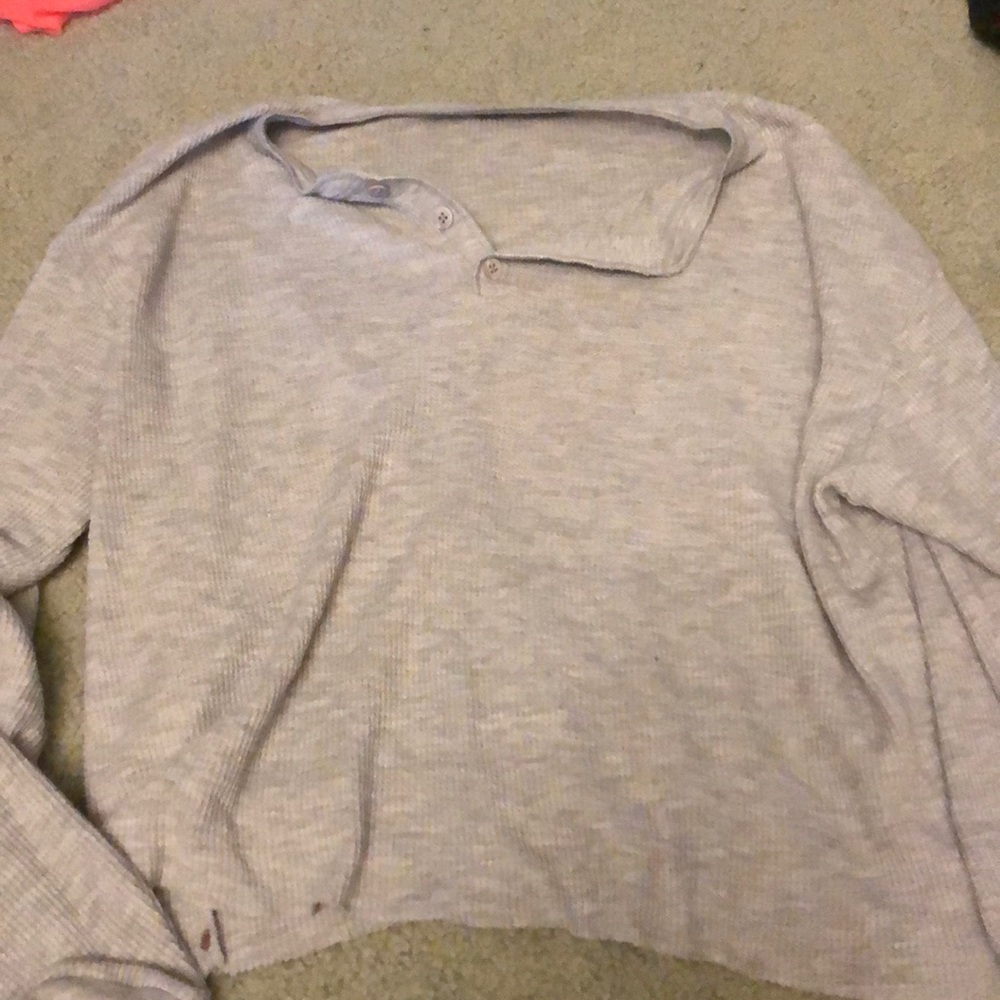 Light grey long sleeve